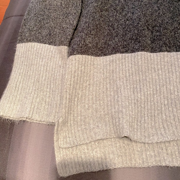 Michael Kors high neck sweater - Picture 6 of 7